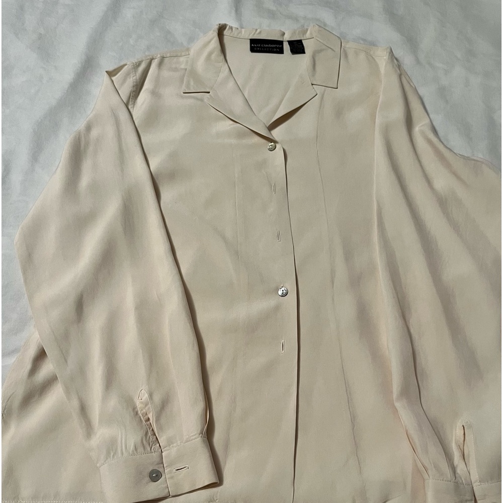 Beautiful 100% Silk Blouse